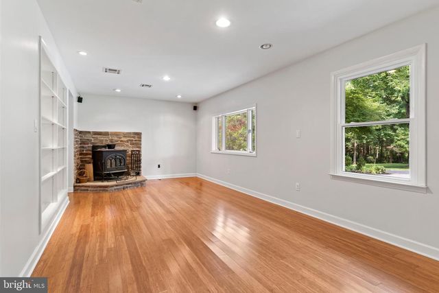 360 KRALLTOWN RD, Wellsville, PA 17365