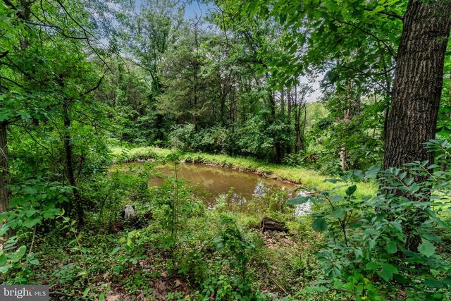 360 KRALLTOWN RD, Wellsville, PA 17365