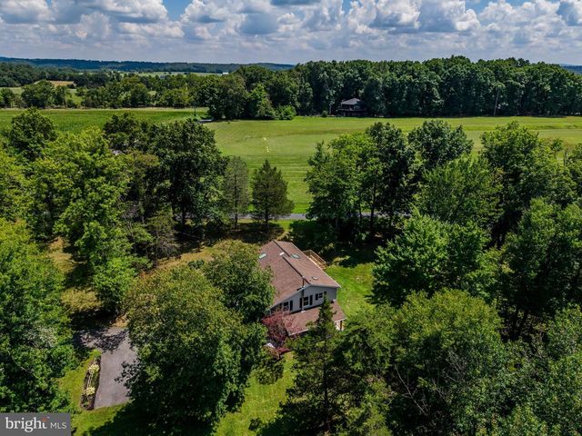 360 KRALLTOWN RD, Wellsville, PA 17365
