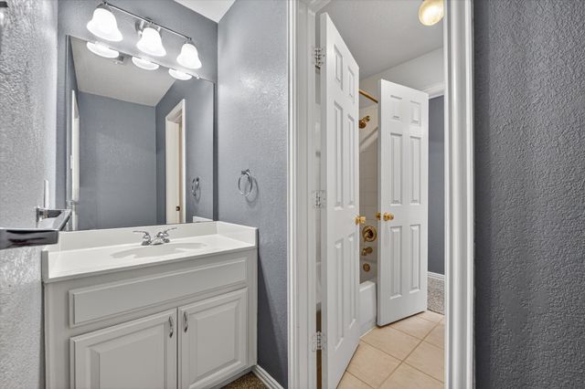 4233 Sandra Lynn Drive, Flower Mound, TX 75022