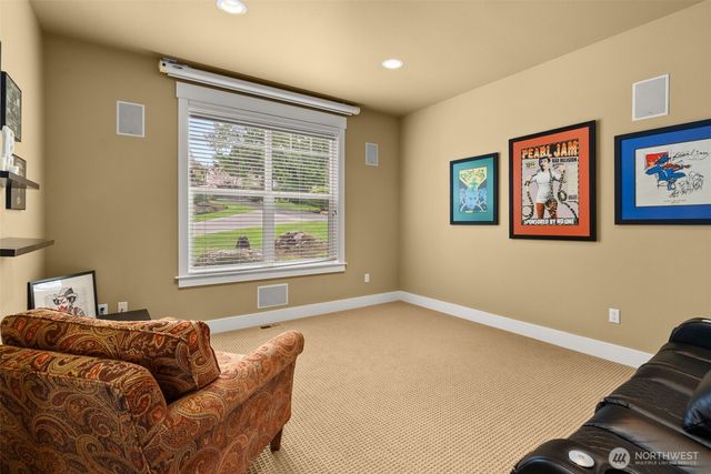 4827 Bayshore Lane NW, Olympia, WA 98502