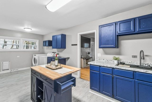 610 E Fulton Street, Edgerton, WI 53534