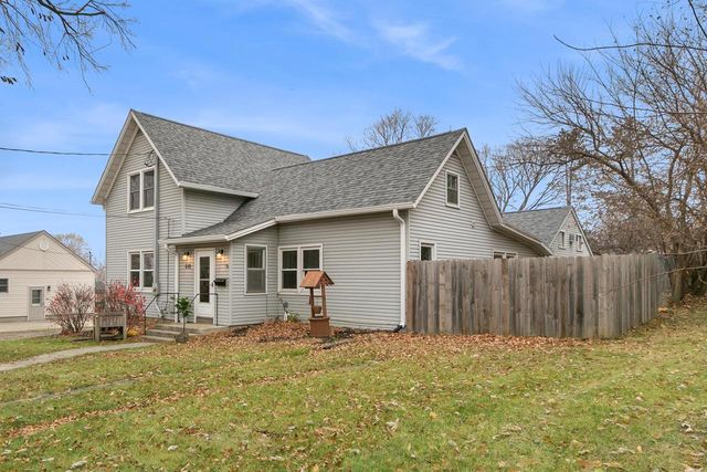 610 E Fulton Street, Edgerton, WI 53534