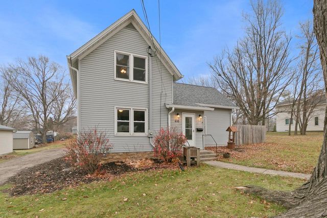 610 E Fulton Street, Edgerton, WI 53534