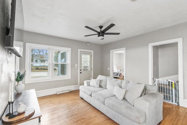 610 E Fulton Street, Edgerton, WI 53534