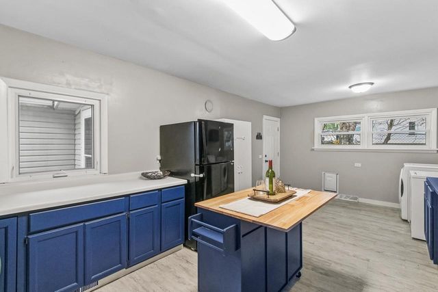 610 E Fulton Street, Edgerton, WI 53534