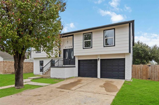 11302 White Gate Lane, Houston, TX 77067