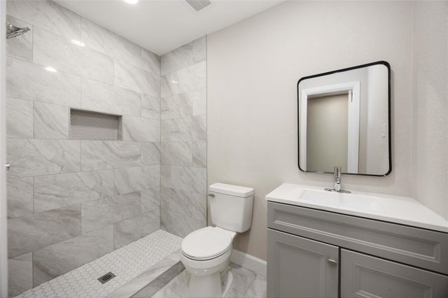 11302 White Gate Lane, Houston, TX 77067