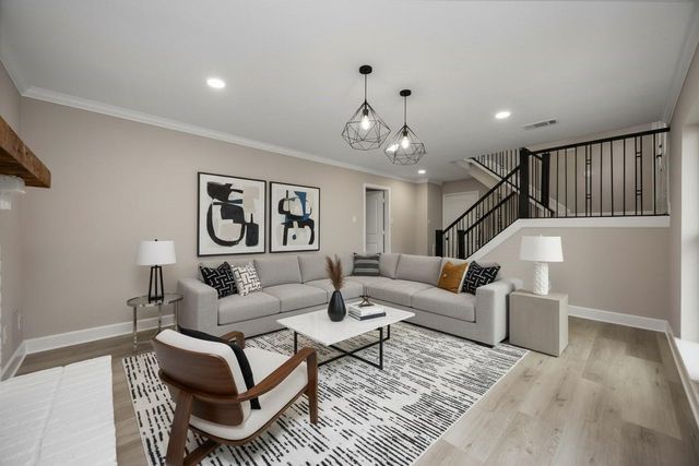 11302 White Gate Lane, Houston, TX 77067