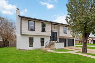 11302 White Gate Lane, Houston, TX 77067