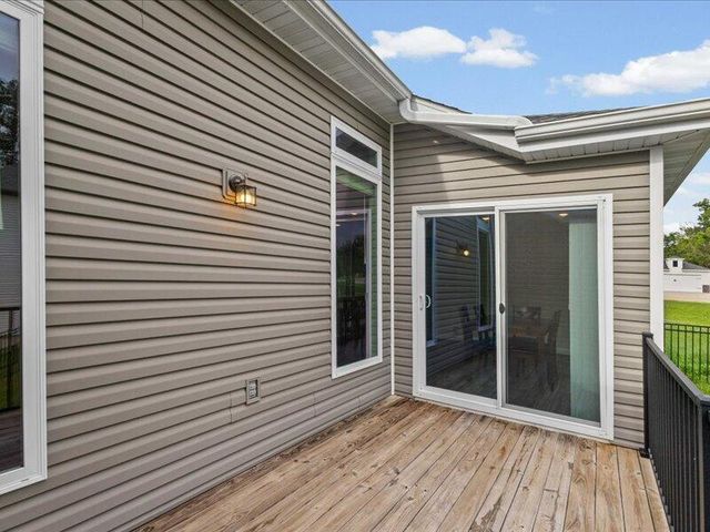 4010 W PERENNIAL CT, Columbia, MO 65203