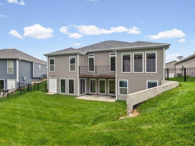 4010 W PERENNIAL CT, Columbia, MO 65203