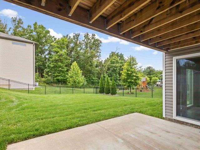 4010 W PERENNIAL CT, Columbia, MO 65203