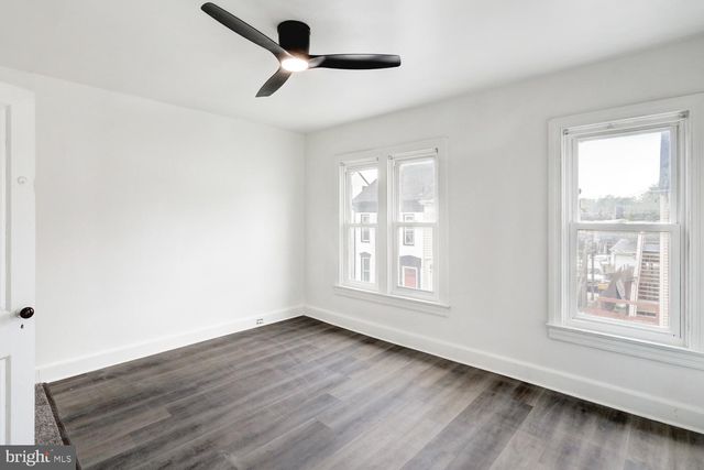 209 PARK PL, York, PA 17401