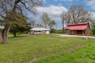 1992 South Ash Street, Buffalo, MO 65622