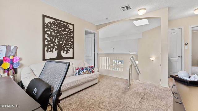 1512 PRICKLEY PEAR Drive, El Paso, TX 79912