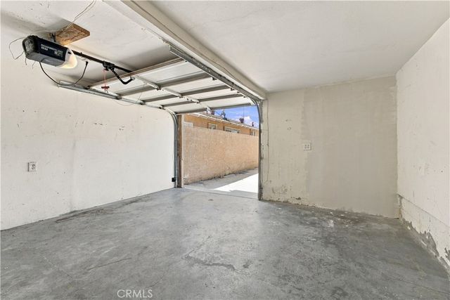 1264 S Arizona Avenue, Los Angeles, CA 90022