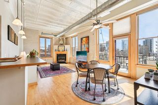 1325 N Van Buren STREET #402, Milwaukee, WI 53202