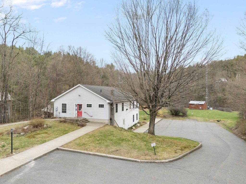 458 Williams Street, Brattleboro, VT 05301