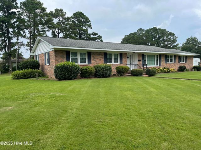 200 Deborah Place, Jacksonville, NC 28540