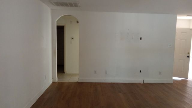 8944 Sunny Hollow Drive, Fort Worth, TX 76179