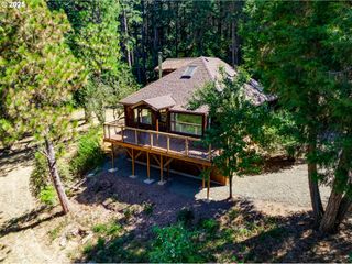 86585 BAILEY HILL Rd, Eugene, OR 97405