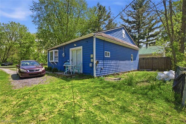 622 Riverside Boulevard, Eastlake, OH 44095
