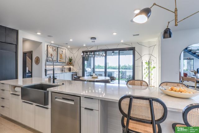 28432 Laurel Circle, Valley, NE 68064