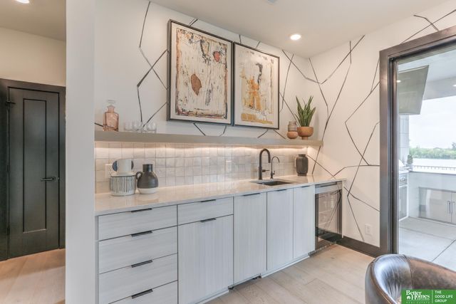 28432 Laurel Circle, Valley, NE 68064