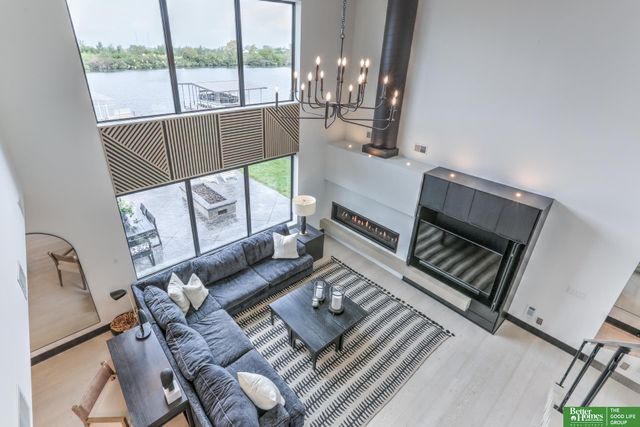 28432 Laurel Circle, Valley, NE 68064