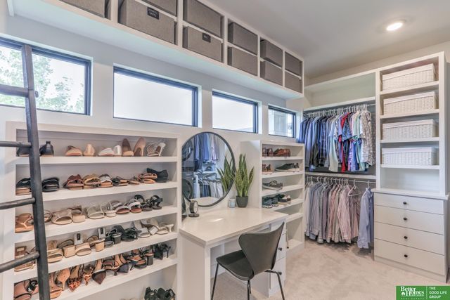 28432 Laurel Circle, Valley, NE 68064