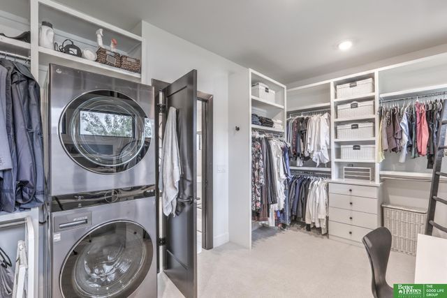 28432 Laurel Circle, Valley, NE 68064