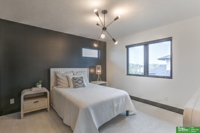 28432 Laurel Circle, Valley, NE 68064