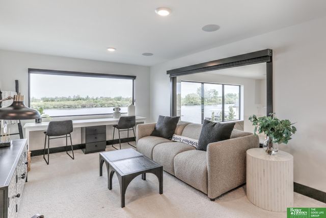 28432 Laurel Circle, Valley, NE 68064