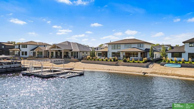 28432 Laurel Circle, Valley, NE 68064