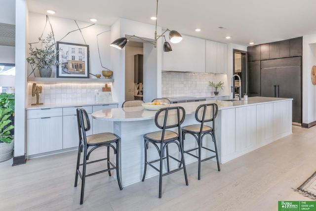 28432 Laurel Circle, Valley, NE 68064