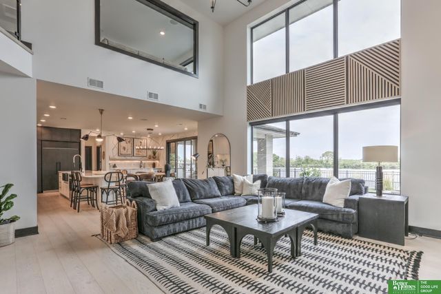 28432 Laurel Circle, Valley, NE 68064