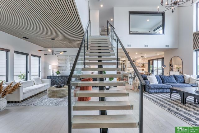 28432 Laurel Circle, Valley, NE 68064