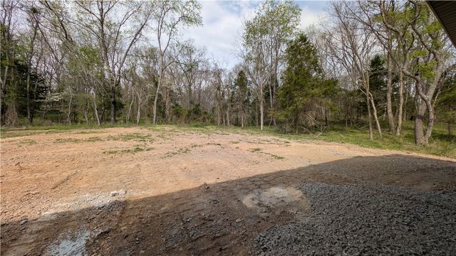 7 Hillborough, Bella Vista, AR 72715