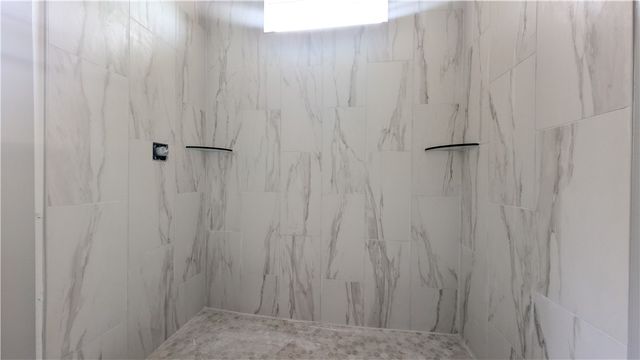 7 Hillborough, Bella Vista, AR 72715