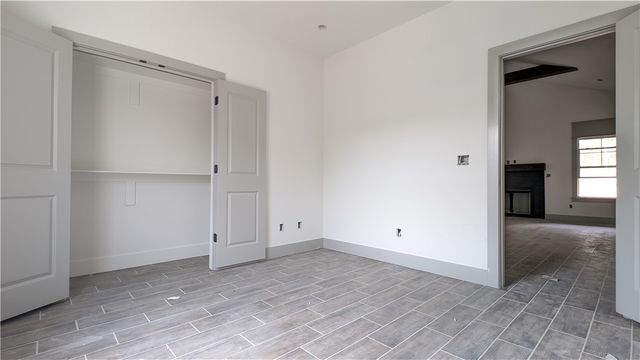 7 Hillborough, Bella Vista, AR 72715