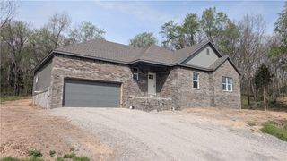 7 Hillborough, Bella Vista, AR 72715