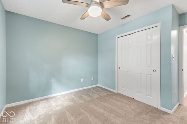 6276 Briargate Drive, Zionsville, IN 46077