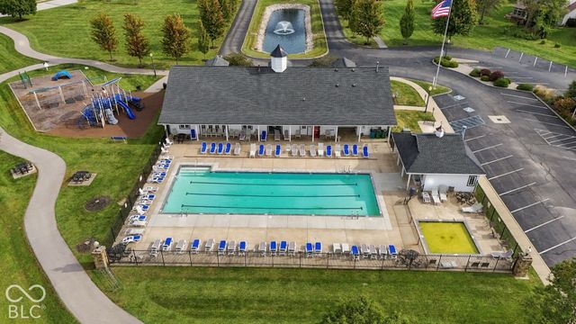 6276 Briargate Drive, Zionsville, IN 46077