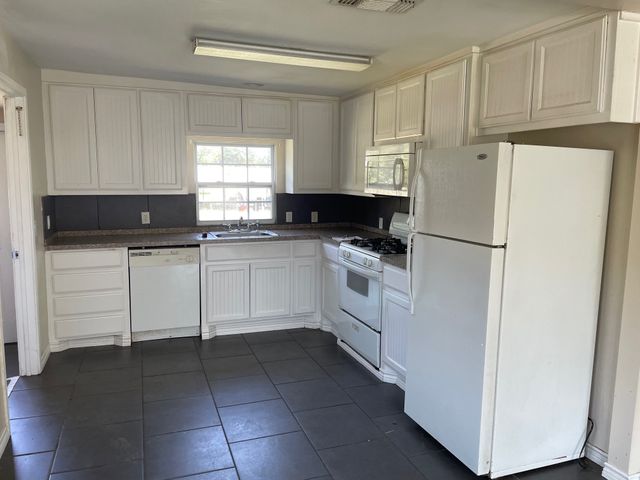 1610 Newsom Mound Road, Springtown, TX 76082