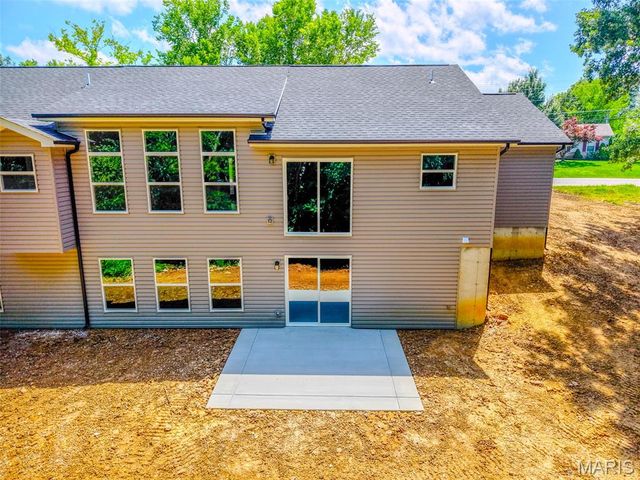 417 Westwoods Road, Wright City, MO 63390