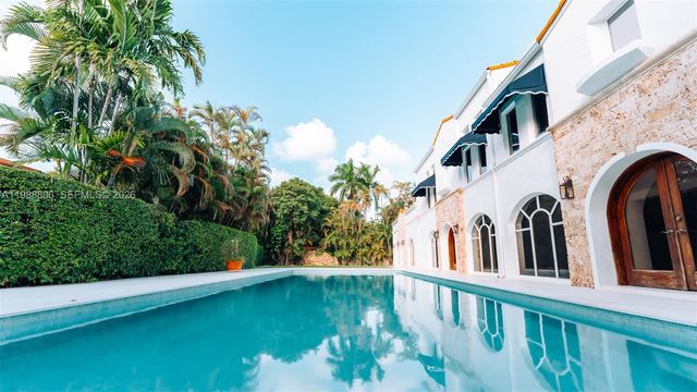 2525 Indian Mound Trl, Coral Gables, FL 33134