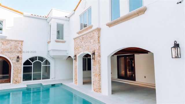 2525 Indian Mound Trl, Coral Gables, FL 33134