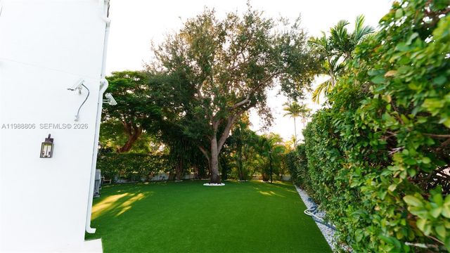 2525 Indian Mound Trl, Coral Gables, FL 33134