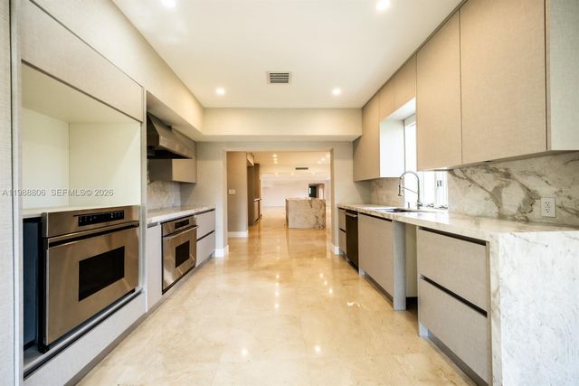 2525 Indian Mound Trl, Coral Gables, FL 33134
